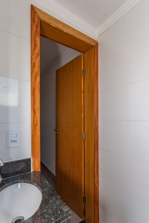 Image 9 - 898096
