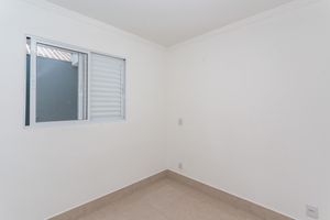Image 18 - 898101