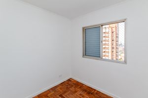 Image 19 - 898224