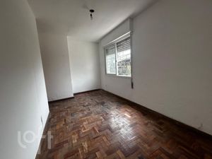 Image 8 - 898234