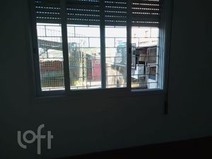 Image 4 - 898234