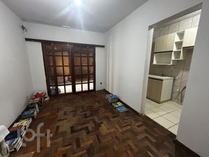 Image 21 - 898234