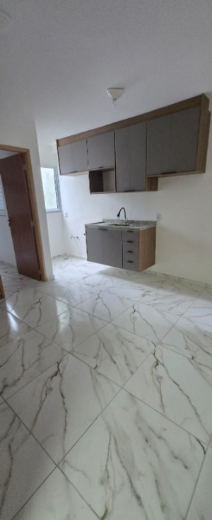 Image 3 - 898235