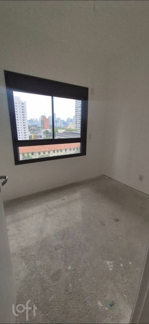 Image 6 - 898241