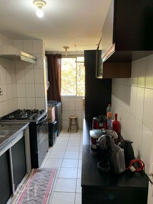 Image 2 - 898244