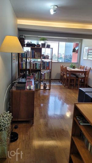 Image 5 - 898250
