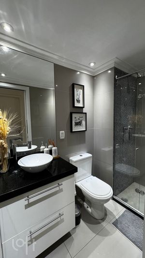 Image 9 - 898261