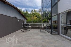 Image 10 - 898264