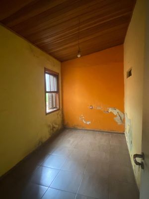 Image 4 - 898268