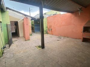 Image 6 - 898268