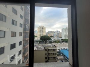 Image 4 - 898280