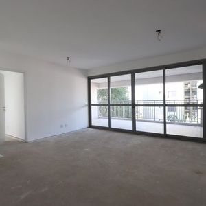 Image 1 - 898282