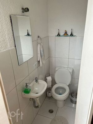 Image 19 - 898284