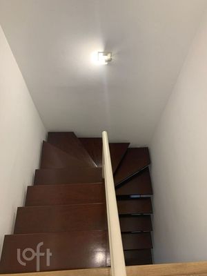 Image 7 - 898284
