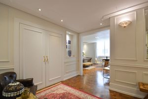 Image 11 - 898297