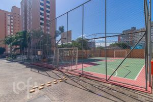 Image 17 - 898308