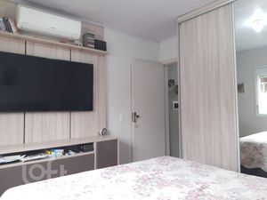 Image 9 - 898324