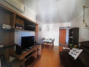 Image 1 - 898329