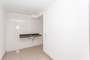 Image 4 - 898332