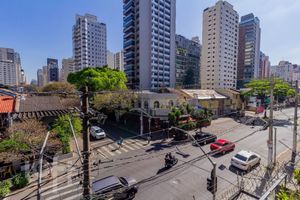 Image 5 - 898348