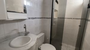 Image 15 - 898350