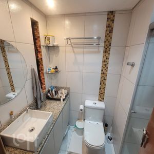Image 9 - 898353