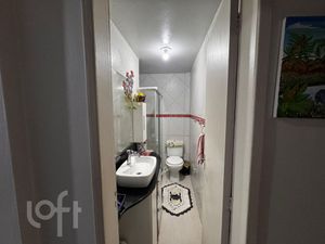 Image 8 - 898354
