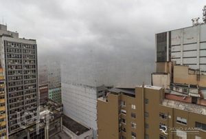 Image 10 - 898357