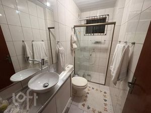 Image 11 - 898368