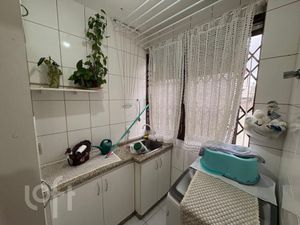 Image 6 - 898368