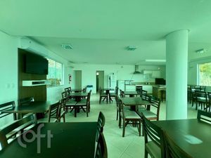 Image 22 - 898375