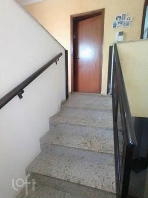 Image 8 - 898390