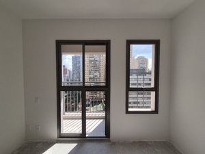 Image 4 - 898398