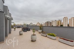 Image 30 - 898403