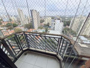 Image 26 - 898408
