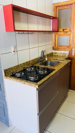 Image 7 - 898412