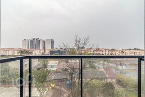 Image 6 - 898418
