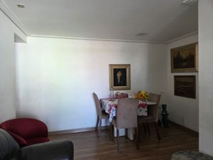 Image 3 - 898423