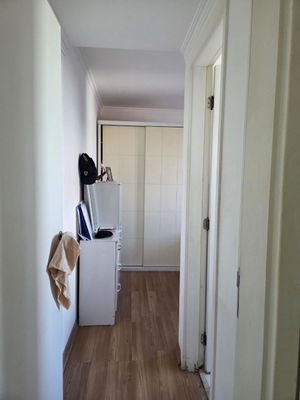 Image 9 - 898423