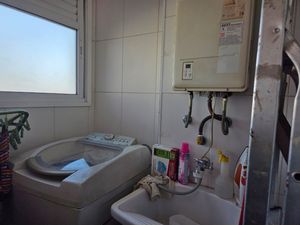 Image 7 - 898423