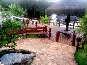 Image 95 - 898437