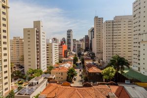 Image 12 - 898438