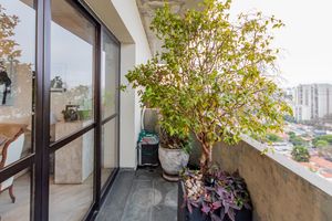 Image 3 - 898448