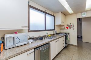 Image 15 - 898448