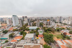 Image 17 - 898448