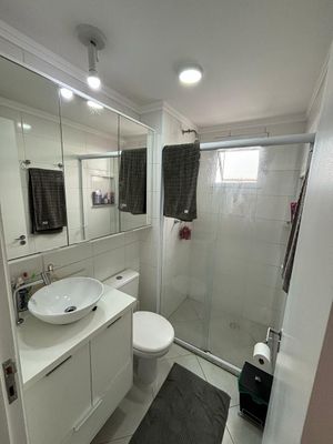 Image 11 - 898453