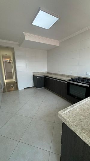 Image 9 - 898456