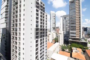 Image 11 - 898462