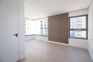Image 9 - 898462