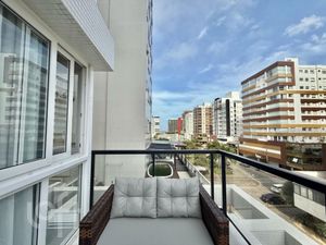 Image 3 - 898494